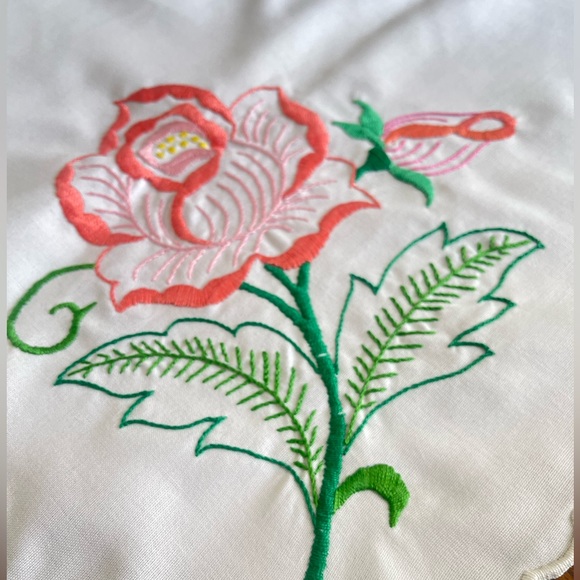 Rose embroidered tea table cloth ~32” square - Picture 4 of 6